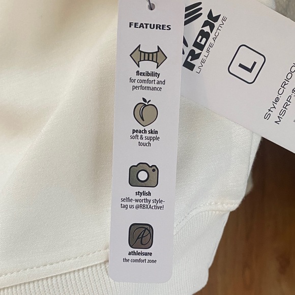 RBX White Women's athletic top - Picture 12 of 13